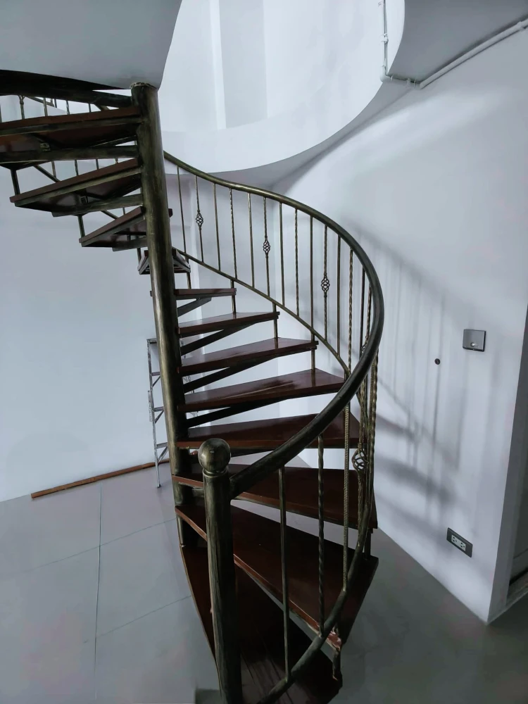 For rent: Champs Elysées Chaengwattana, a two-story condo in a prime location, totaling 65 square meters. You can't miss this opportunity!