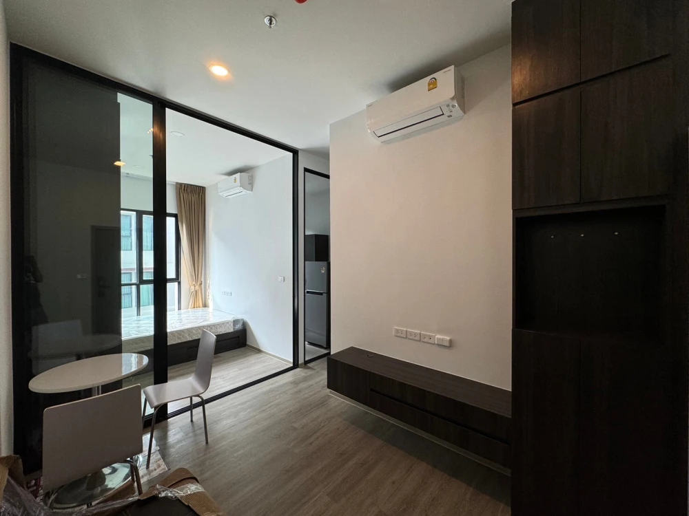 For rent: The Origin Plug & Play Ramintra. Modern style room with built-in furniture throughout. Fully furnished.