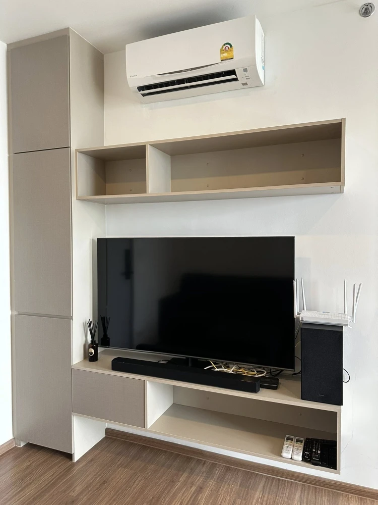 For rent: The Origin Ram 209 Interchange, 18th floor, fully furnished with electrical appliances, large screen TV for viewing