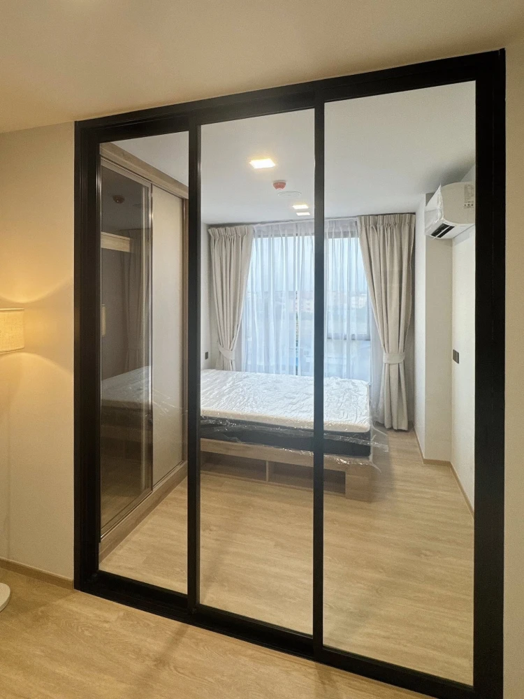 For rent: The Origin Ram 209 Interchange, 30th floor, very high, complete with furniture and electrical appliances, must reserve.