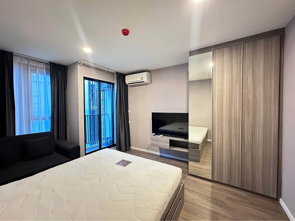 For rent: The Origin Ramintra 83 Station, 6th floor, fully furnished room, nice to live in. If you don't book, you'll miss out. Book now.