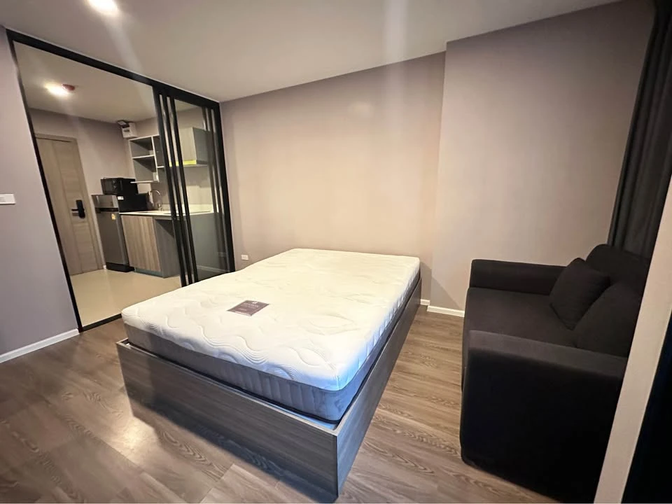 For rent: The Origin Ramintra 83 Station, 6th floor, fully furnished room, nice to live in. If you don't book, you'll miss out. Book now.
