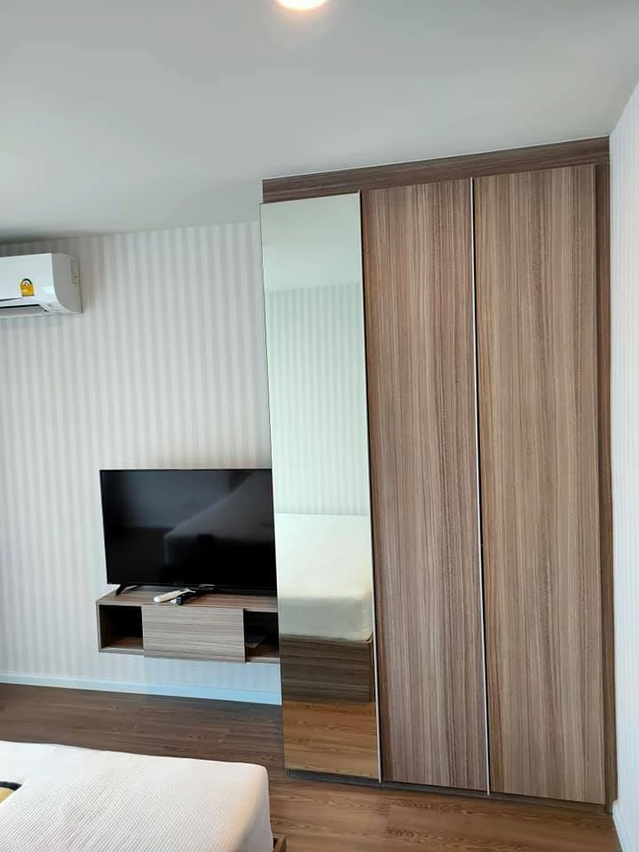 For rent: The Origin Ramintra 83 Station, separate rooms, affordable price, you'll regret it if you don't reserve.