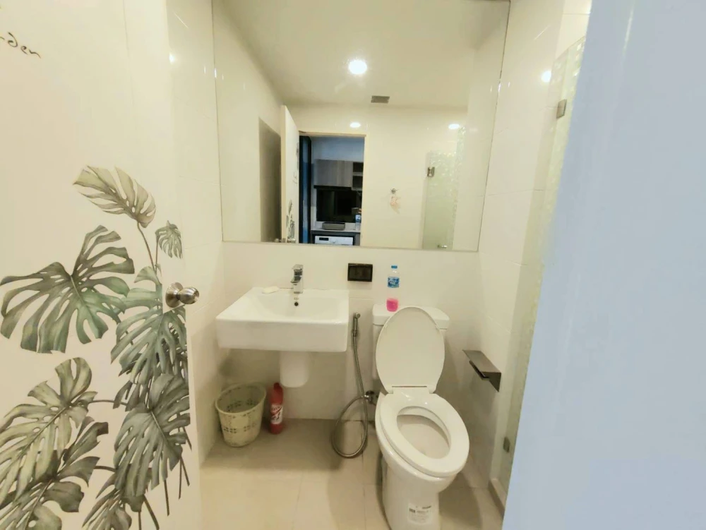 For rent, The Origin Ramintra 83 Station, new room, unpacked. super cute decoration Cool people like us don't miss it.