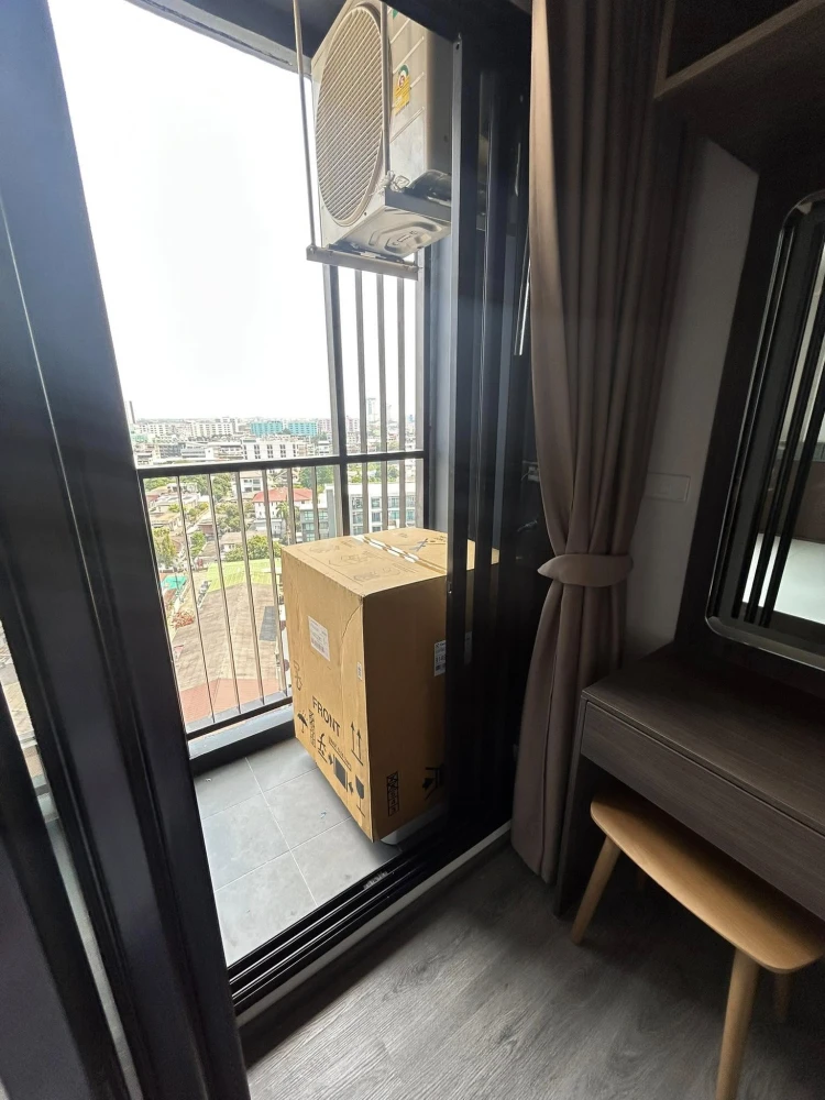 For rent: The Origin Lat Phrao-Bang Kapi, 11th floor, studio, fully furnished, hurry and reserve.