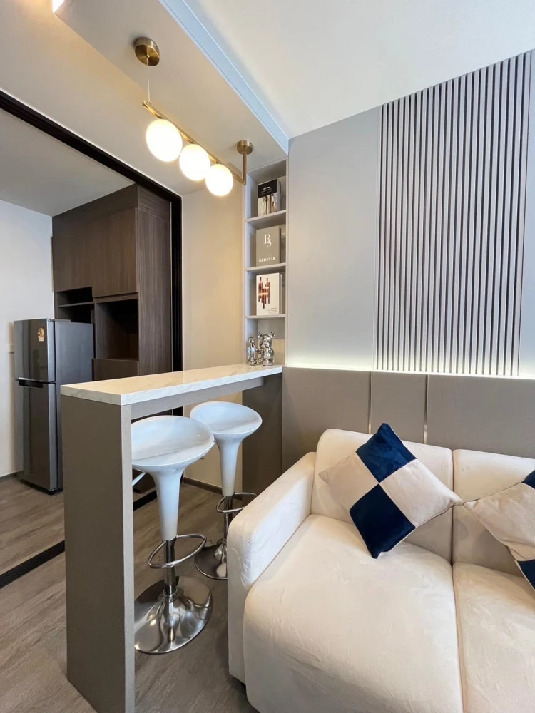 For rent: The Origin Lat Phrao-Bang Kapi, beautifully decorated with built-in furniture, fully furnished. Interested in booking now!