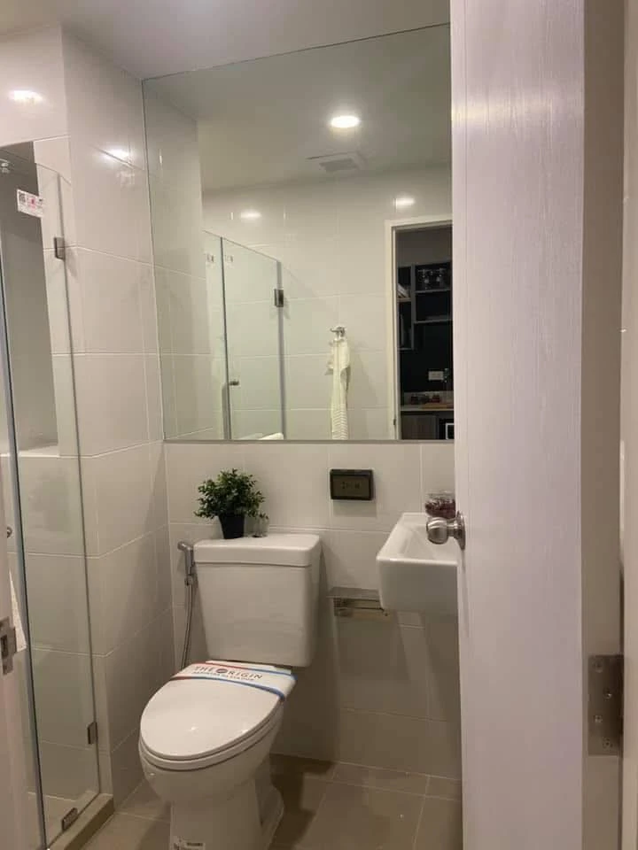 For rent: The Origin Ramintra 83 Station, ready to move in, convenient, complete in one place, hurry up and come and reserve now.