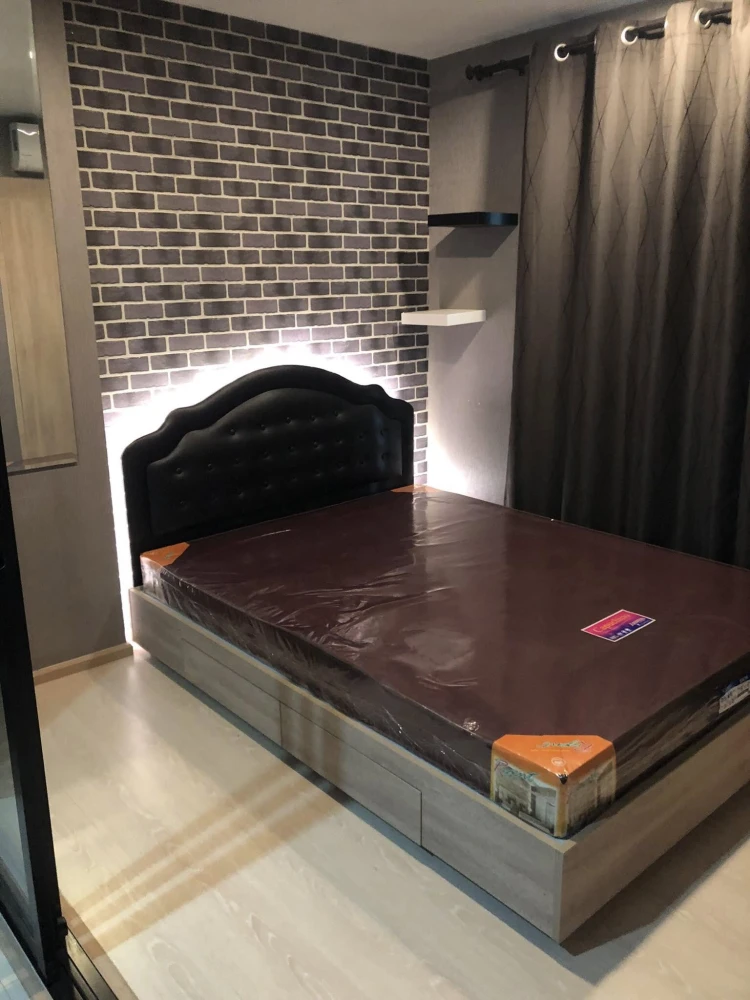 For rent: The Excel Groove Lasalle 52, decorated with beautiful wallpaper, ready to move in, complete set of equipment in the room, hurry and grab it