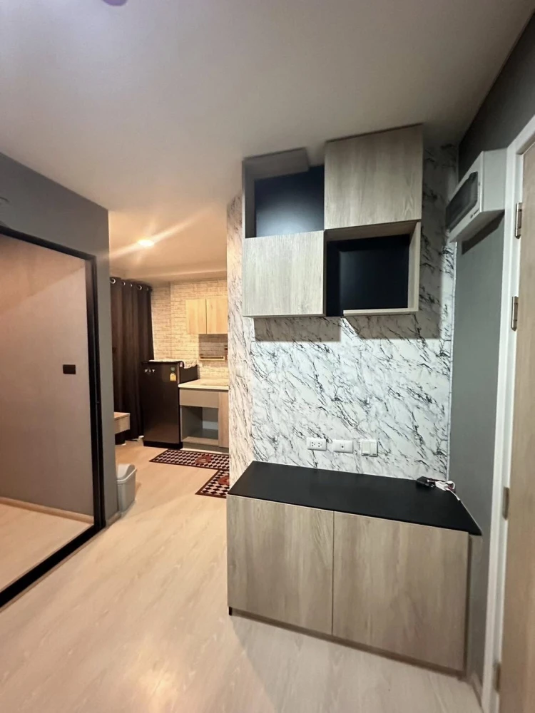 For rent: The Excel Groove Lasalle 52, decorated with beautiful wallpaper, ready to move in, complete set of equipment in the room, hurry and grab it