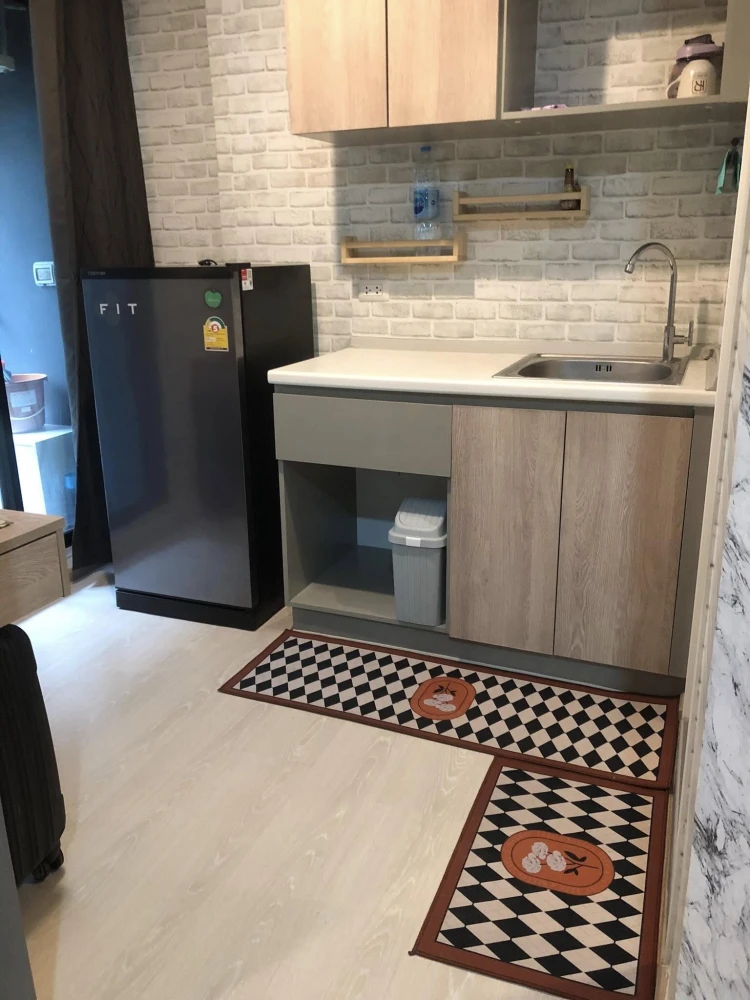 For rent: The Excel Groove Lasalle 52, decorated with beautiful wallpaper, ready to move in, complete set of equipment in the room, hurry and grab it