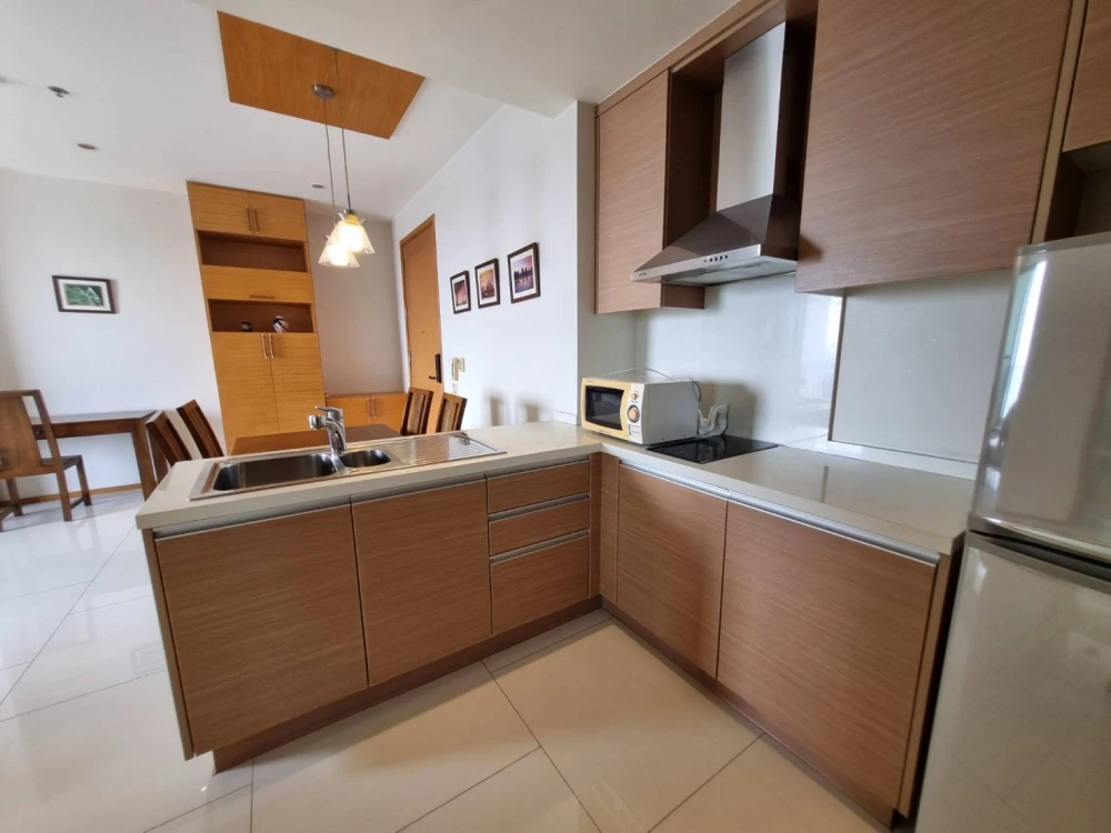 For rent!! The Emporio Place, 31st floor, river view, beautifully decorated room, ready to move in, convenient transportation, don't miss it!!