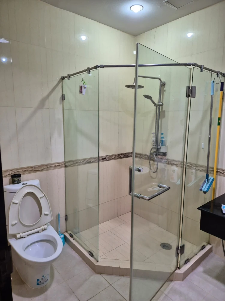 For rent: The Address Siam, very large room, fully furnished, complete with electrical appliances. Interested? Reserve now!