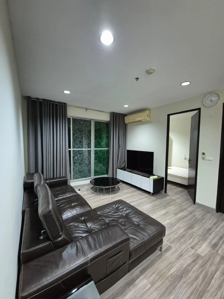 For rent: The Address Siam, very large room, fully furnished, complete with electrical appliances. Interested? Reserve now!