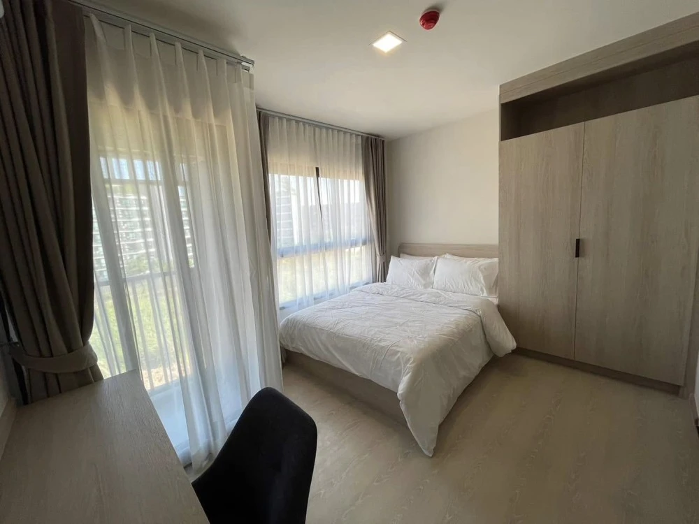 For rent: D Condo Shine Rangsit, 5th floor, fully furnished room, ready to move in. Reserve now, don't miss out, hurry!