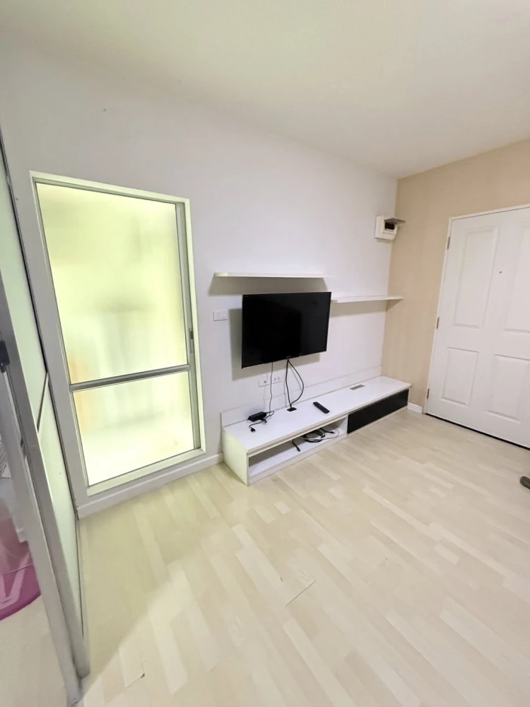 For rent: D Condo Ramintra, ready to move in, fully furnished, affordable price. Book now!
