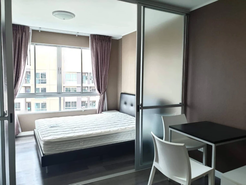 For rent!! D Condo Campus Rangsit Phase 1, 8th floor, Building D, swimming pool view, beautiful room, good location, hurry to book now!!