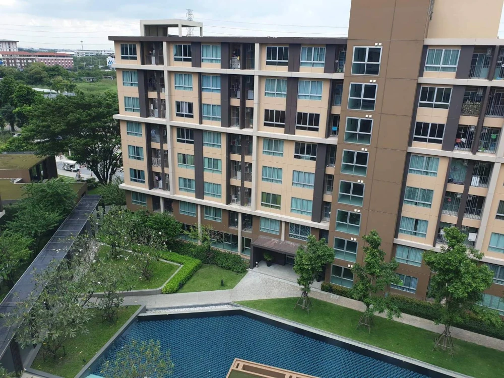 For rent!! D Condo Campus Rangsit Phase 1, 8th floor, Building D, swimming pool view, beautiful room, good location, hurry to book now!!