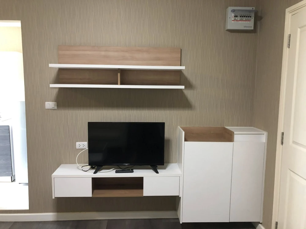 For rent: D Condo Campus Resort Bangsaen, a nice room, good location, 3rd floor, fully furnished, just bring your bags and move in!