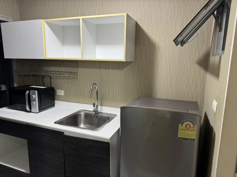 For rent: D Condo Campus Resort Bangsaen, a nice room, good location, 3rd floor, fully furnished, just bring your bags and move in!
