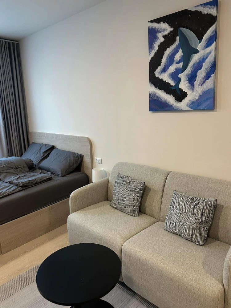 For rent: D Condo Hype Rangsit, 2nd floor, fully furnished room, ready to move in, just bring your bag, don't wait.
