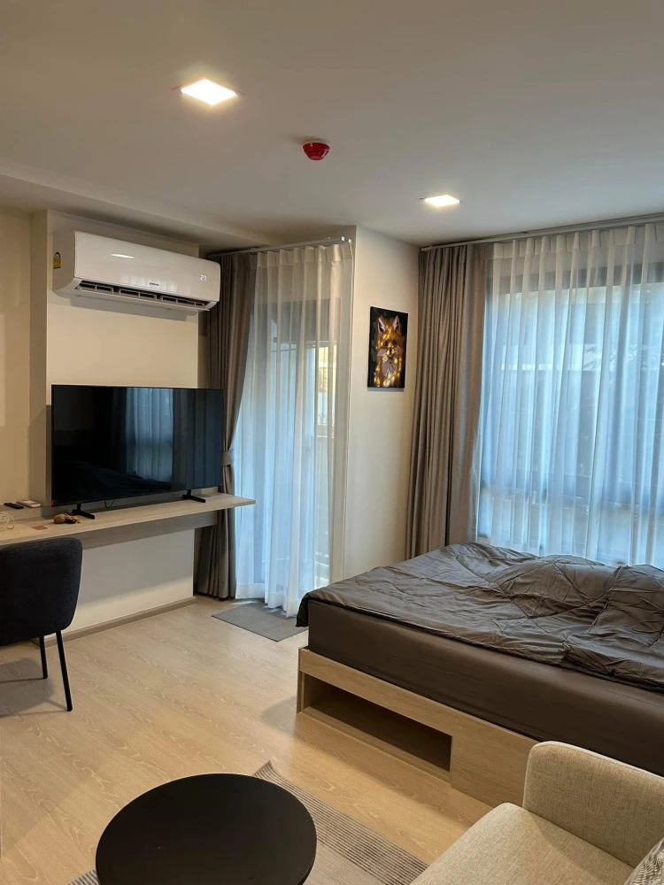 For rent: D Condo Hype Rangsit, 2nd floor, fully furnished room, ready to move in, just bring your bag, don't wait.