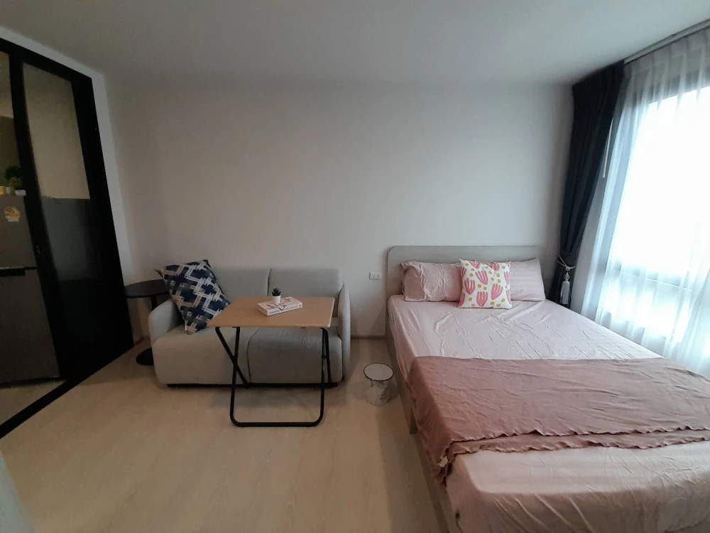 For rent: D Condo Hype Rangsit, 5th floor, studio room with complete electrical appliances. Good like this, reserve now.