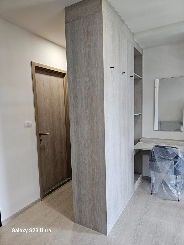 For rent: D Condo Hype Rangsit, 6th floor, fully furnished room, move in with your bags immediately. Book now, don't miss out.