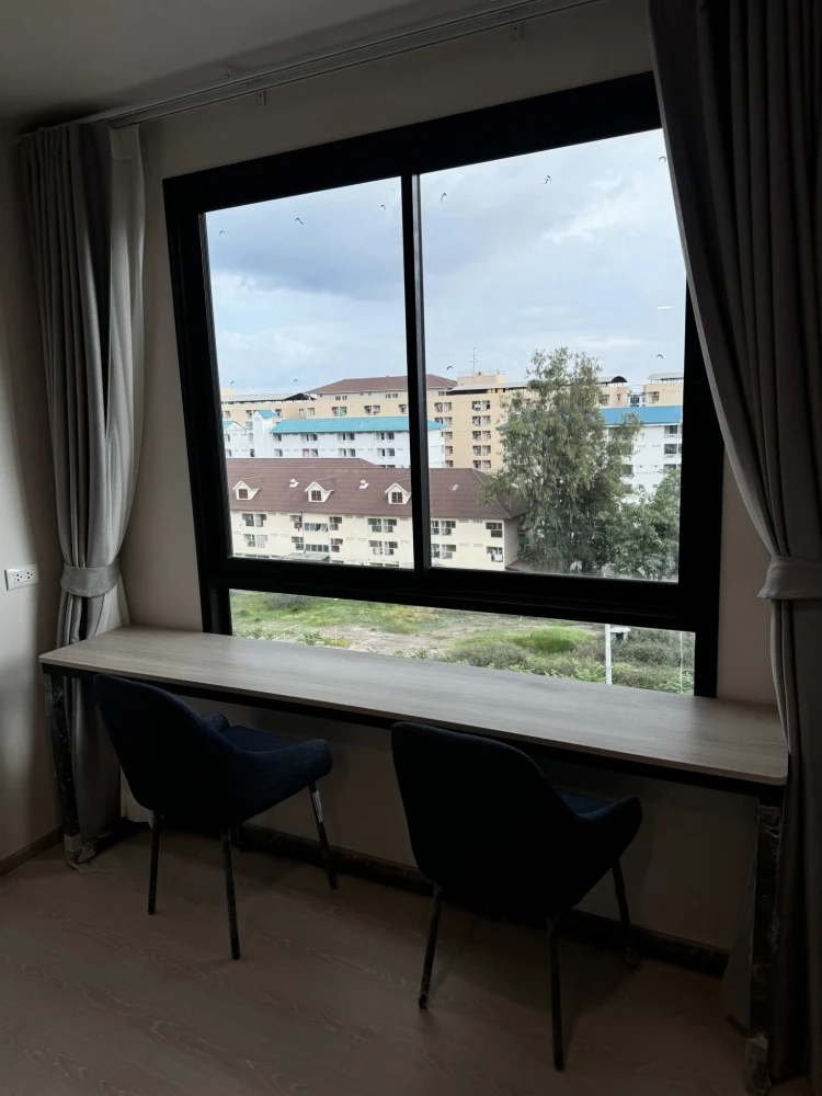 For rent: D Condo Hype Rangsit, 8th floor, fully furnished room with furniture and complete electrical appliances. Reserve now, urgently.