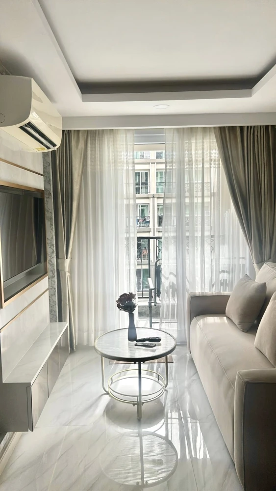 For rent: Dusit Grand Park 2 rooms, ready to move in, furnished, spacious room, comfortable, pool view. Good like this, hurry and reserve now+++