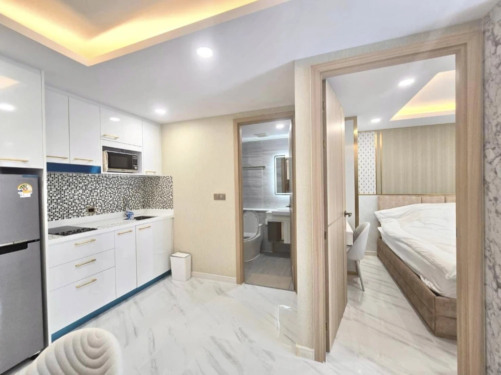 For rent: Dusit Grand Park 2 rooms, ready to move in, furnished, spacious room, comfortable, pool view. Good like this, hurry and reserve now+++