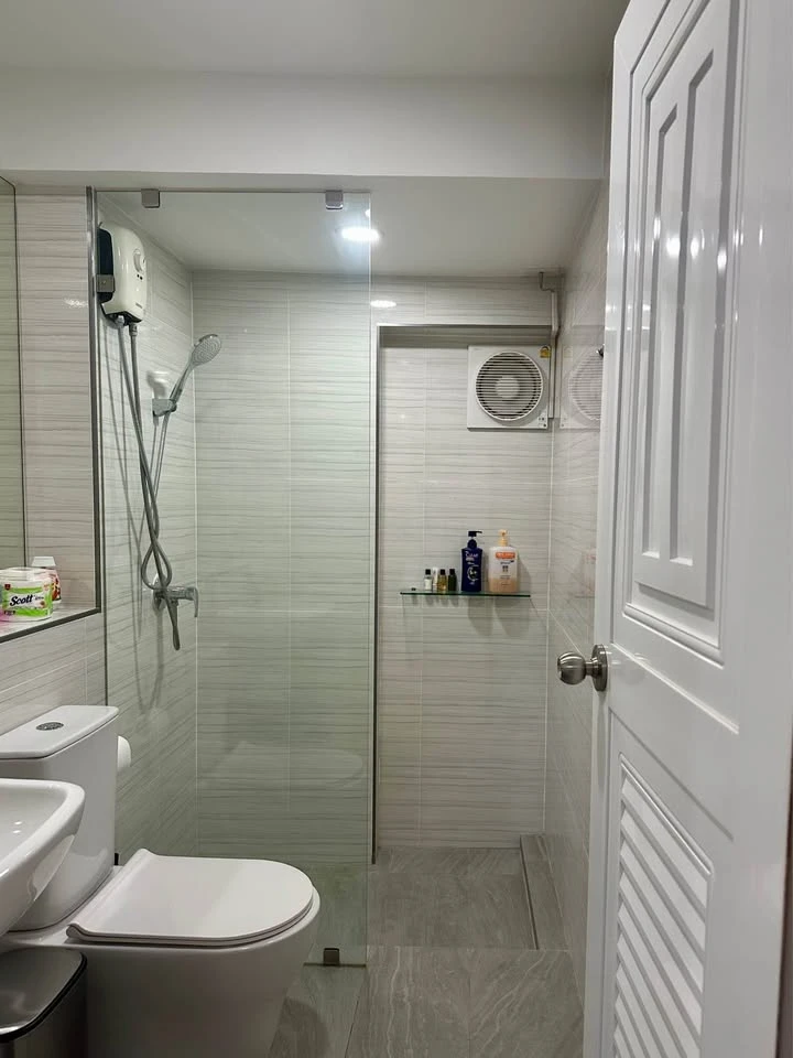 For rent: Thonglor Tower, 2 bedrooms, 2 bathrooms, fully furnished, don't miss it!