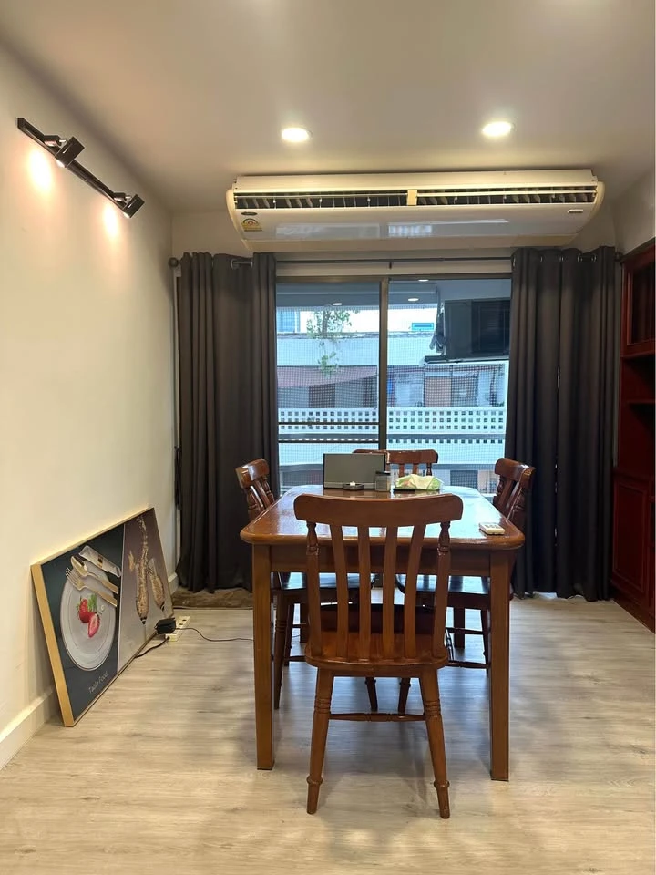 For rent: Thonglor Tower, 2 bedrooms, 2 bathrooms, fully furnished, don't miss it!