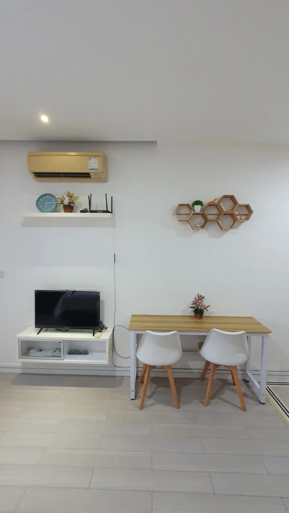 For rent: TC Green, high floor, ready to move in, fully furnished, hurry and reserve now, full amenities, before you miss out+++