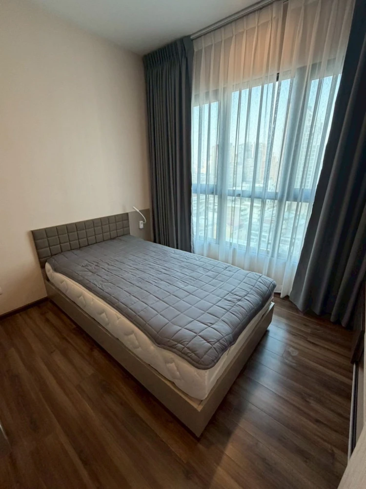 For rent: Teal Sathorn - Taksin, 14th floor, Asiatique view, fully furnished, hurry and reserve before you miss out.