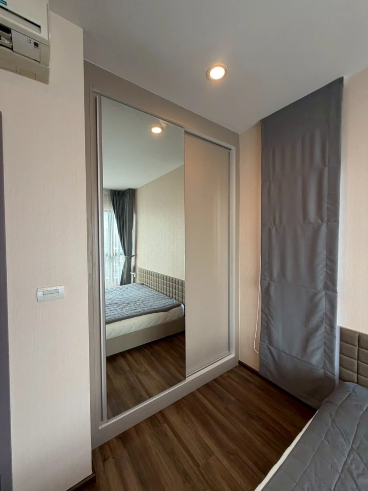 For rent: Teal Sathorn - Taksin, 14th floor, Asiatique view, fully furnished, hurry and reserve before you miss out.