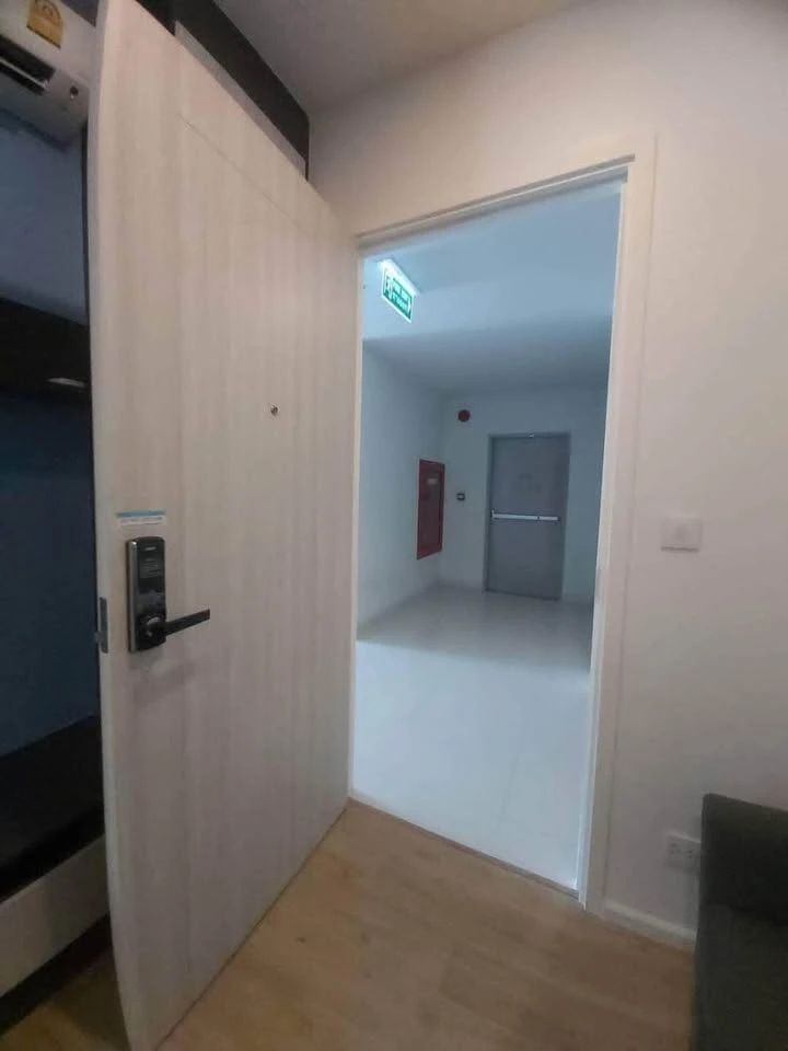 For rent: Notting Hill Laem Chabang-Sriracha, 12A floor, City Life and sea view, reasonable price, must book now!