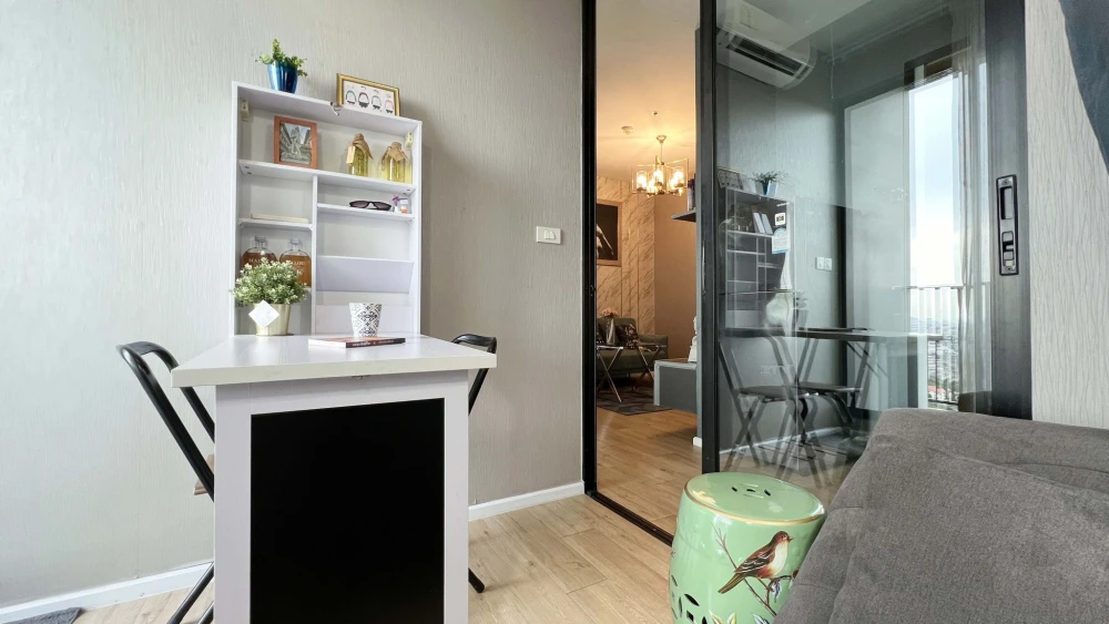 For rent: Notting Hill Laem Chabang-Sriracha, beautifully decorated room, energy-saving electrical appliances, must book now.