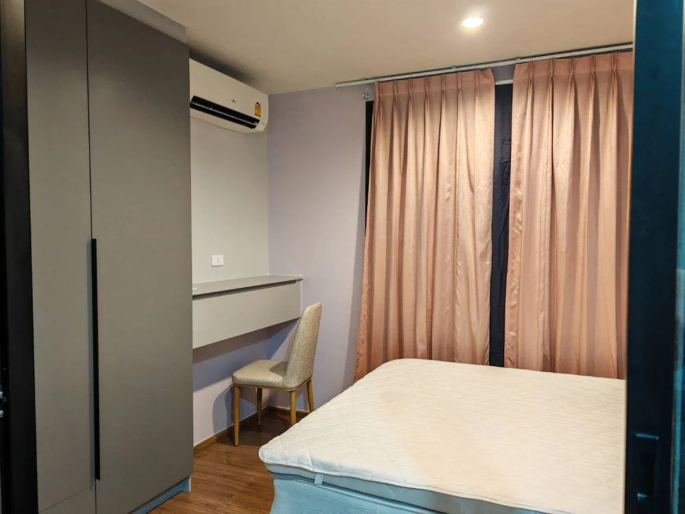 For rent: Niche Mono Rama 9, room size 26 sq m, 7th floor, wallpaper, full electrical appliances, book now.