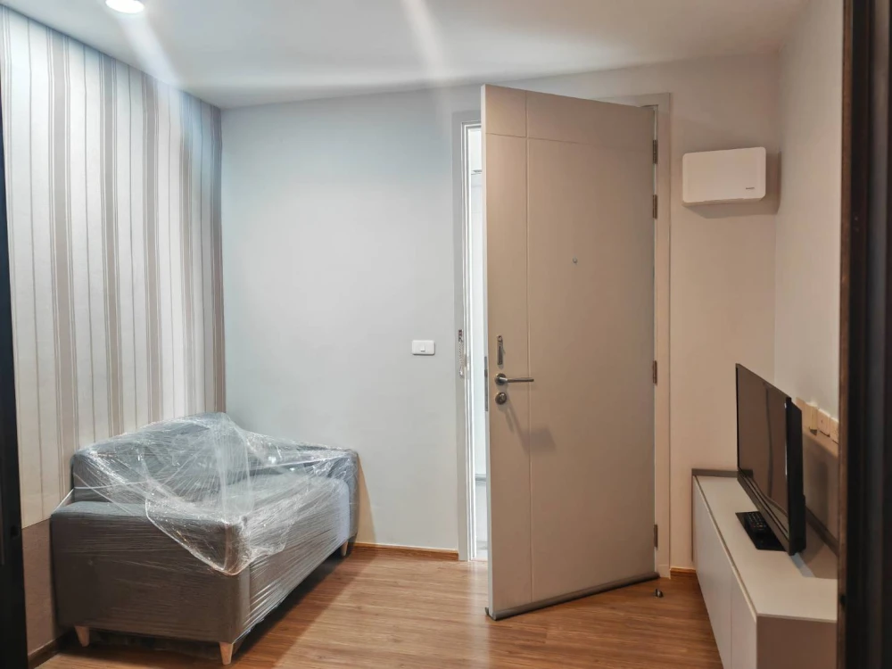For rent: Niche Mono Rama 9, room size 26 sq m, 7th floor, wallpaper, full electrical appliances, book now.