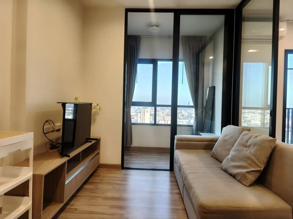 For rent: Niche Mono Sukhumvit-Bearing, spacious and comfortable room, fully furnished, high floor, reserve now before it's too late+++