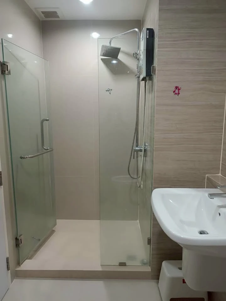 For rent: Niche Mono Sukhumvit-Bearing. Beautifully decorated, fully furnished, and equipped with all appliances. Ready to move in.