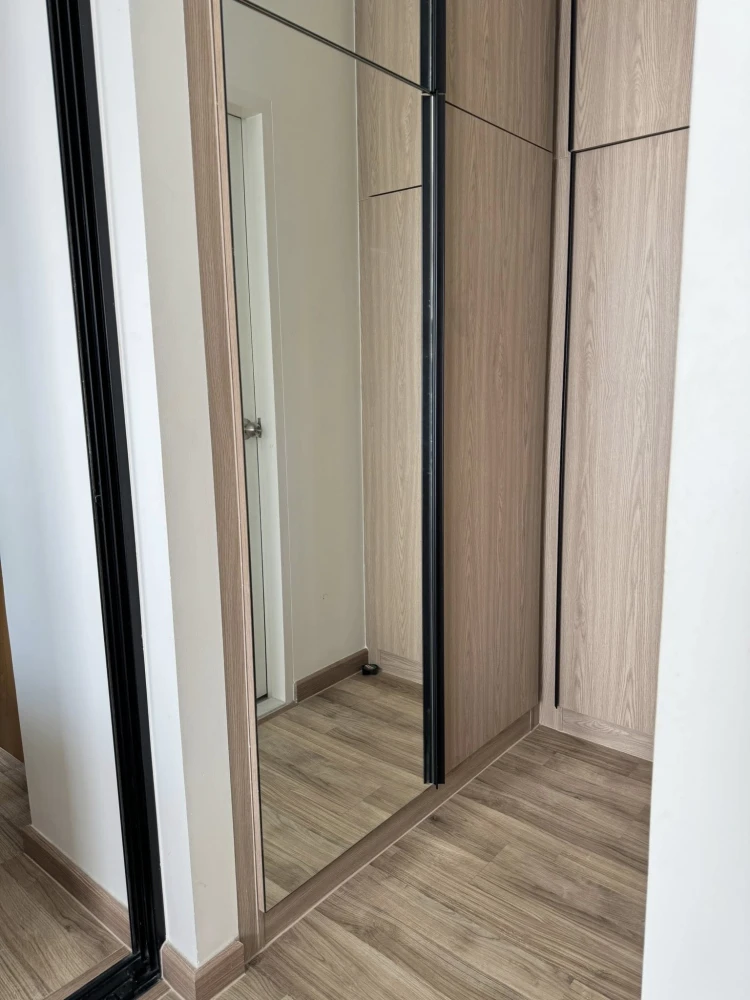 For rent: Niche Mono Charoen Nakhon, a nice room, fully furnished, good location, hurry and book now.