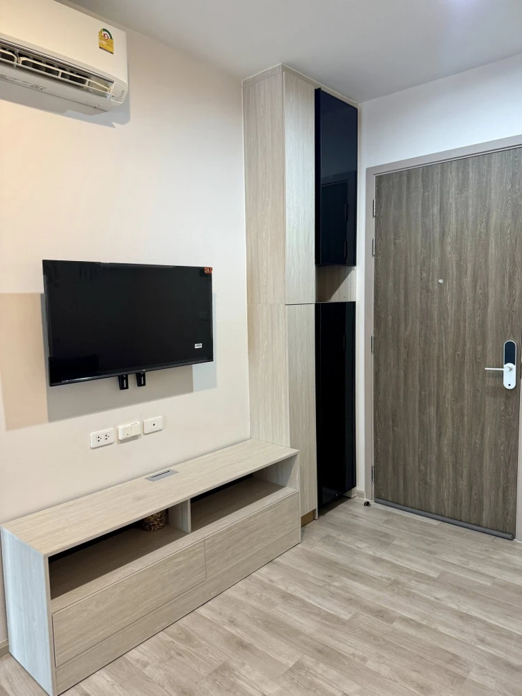 For rent: Niche Mono Mega Space Bangna, 9th floor, size 30.90 sq m., same floor as the common area, very convenient, must book like this.