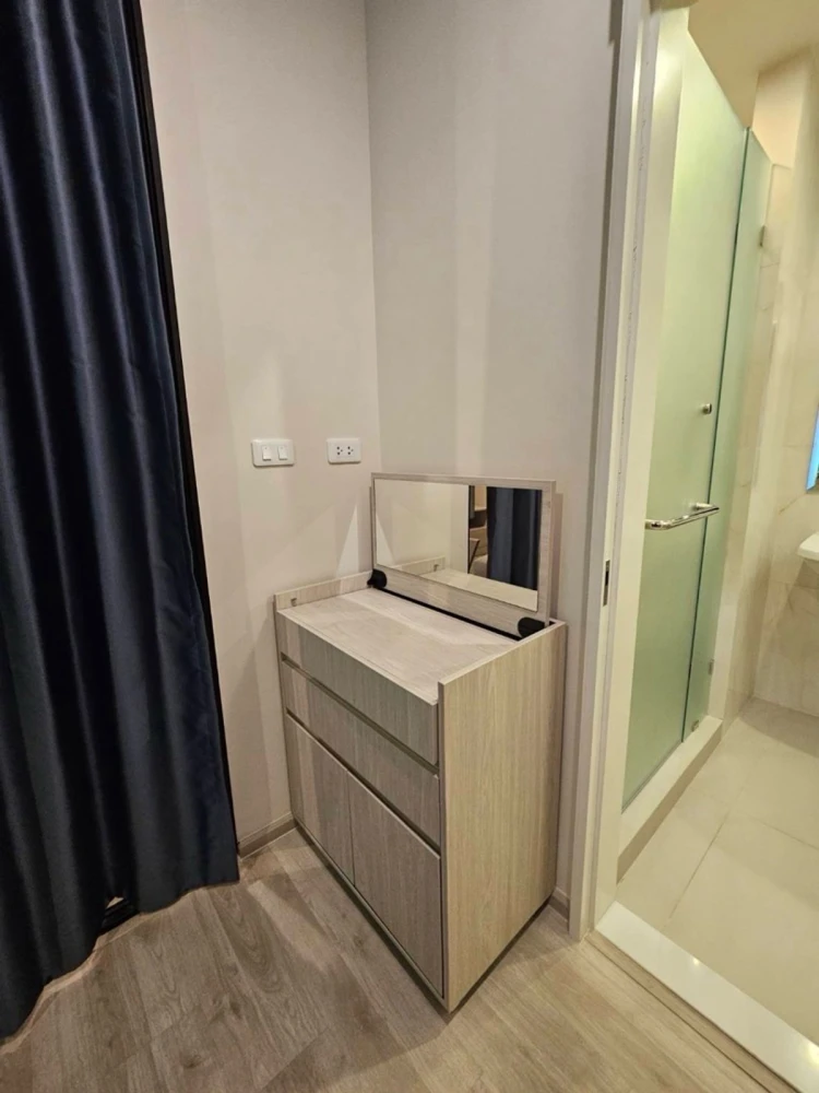 For rent: Niche Mono Mega Space Bangna, corner room, not crowded, very private, complete with electrical appliances, urgent