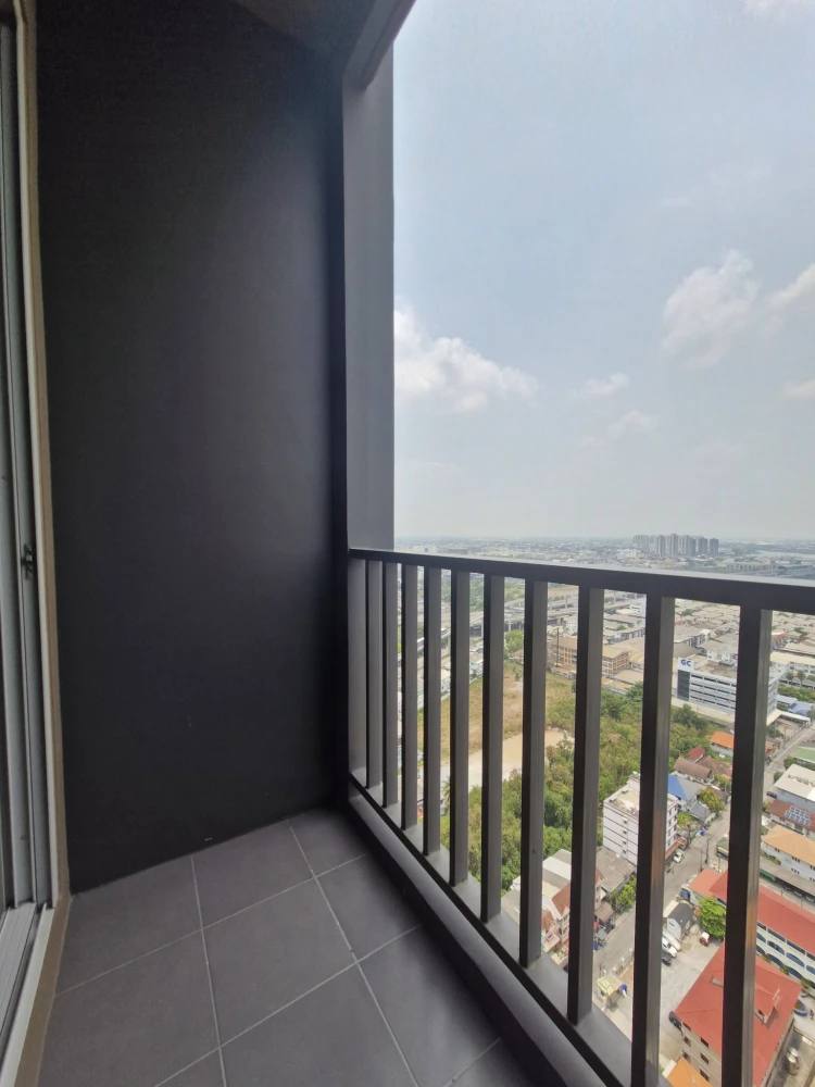 For rent: Niche Mono Chaengwattana, 31st floor, very high floor, north facing, view of Muang Thong, fully furnished with appliances, beautiful and rel