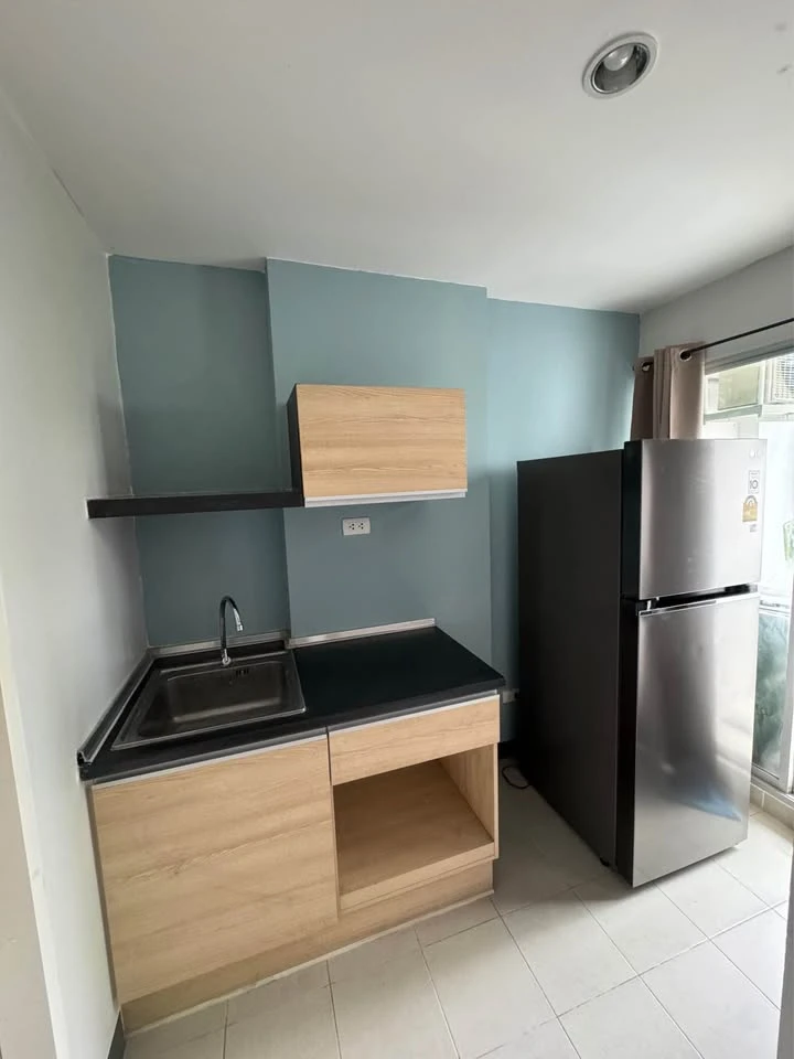 For rent: Niche ID Seri Thai-Wongwaen, 2nd floor, Building A, furniture and electrical appliances included. Hurry and reserve before you miss out. Res