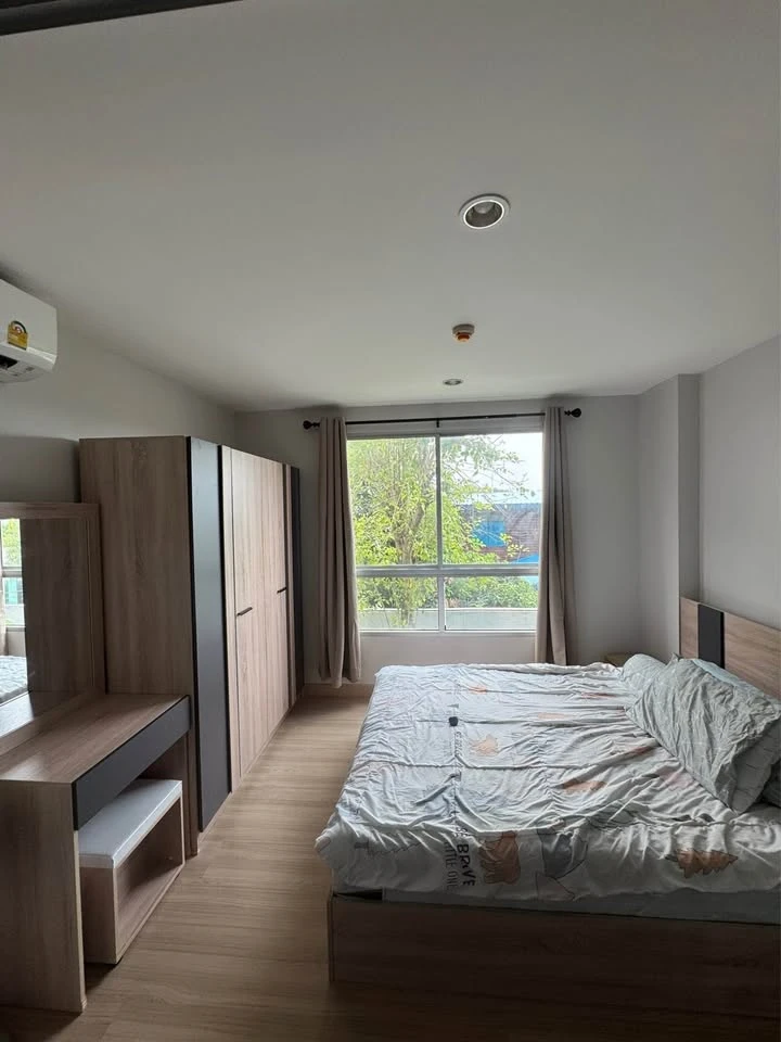 For rent: Niche ID Seri Thai-Wongwaen, 2nd floor, Building A, furniture and electrical appliances included. Hurry and reserve before you miss out. Res