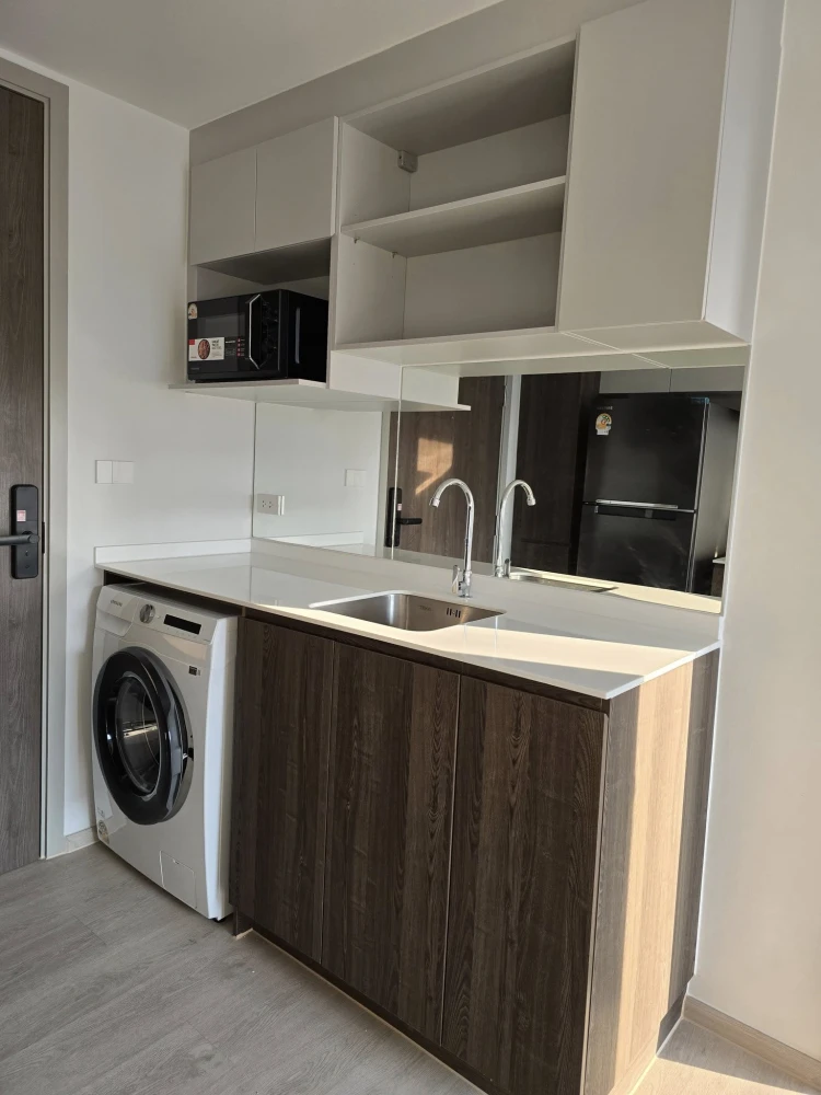 For rent: New Cross Kookot Station, ready to move in, fully furnished, good price, hurry and reserve now.