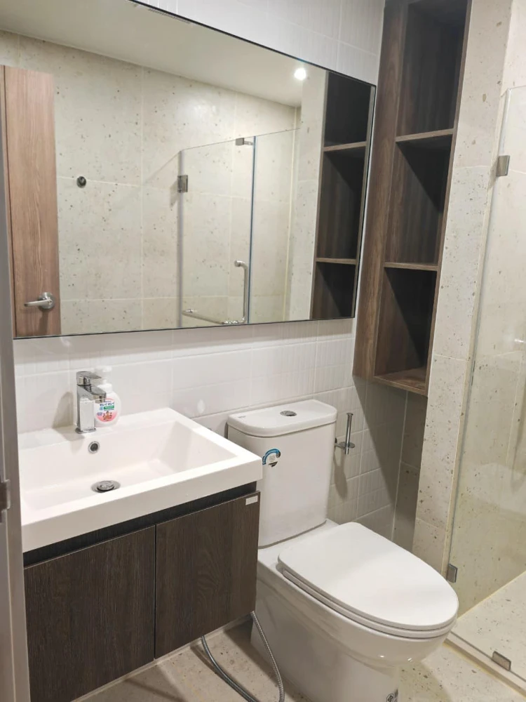 For rent: New Core Kukot Station, 5th floor, fully furnished room, move in with your bags immediately. Book now, don't wait, hurry!