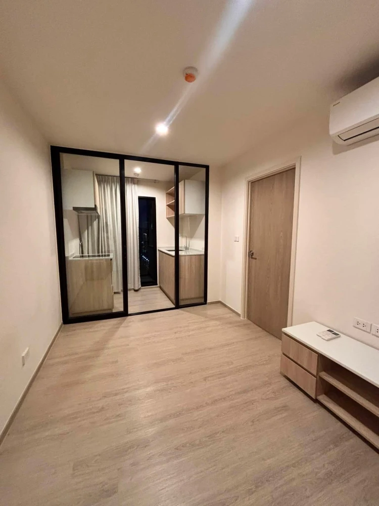 For rent: New Sea Square Suan Luang Station, city view, fully furnished, appliances included. Just bring your belongings and move in.
